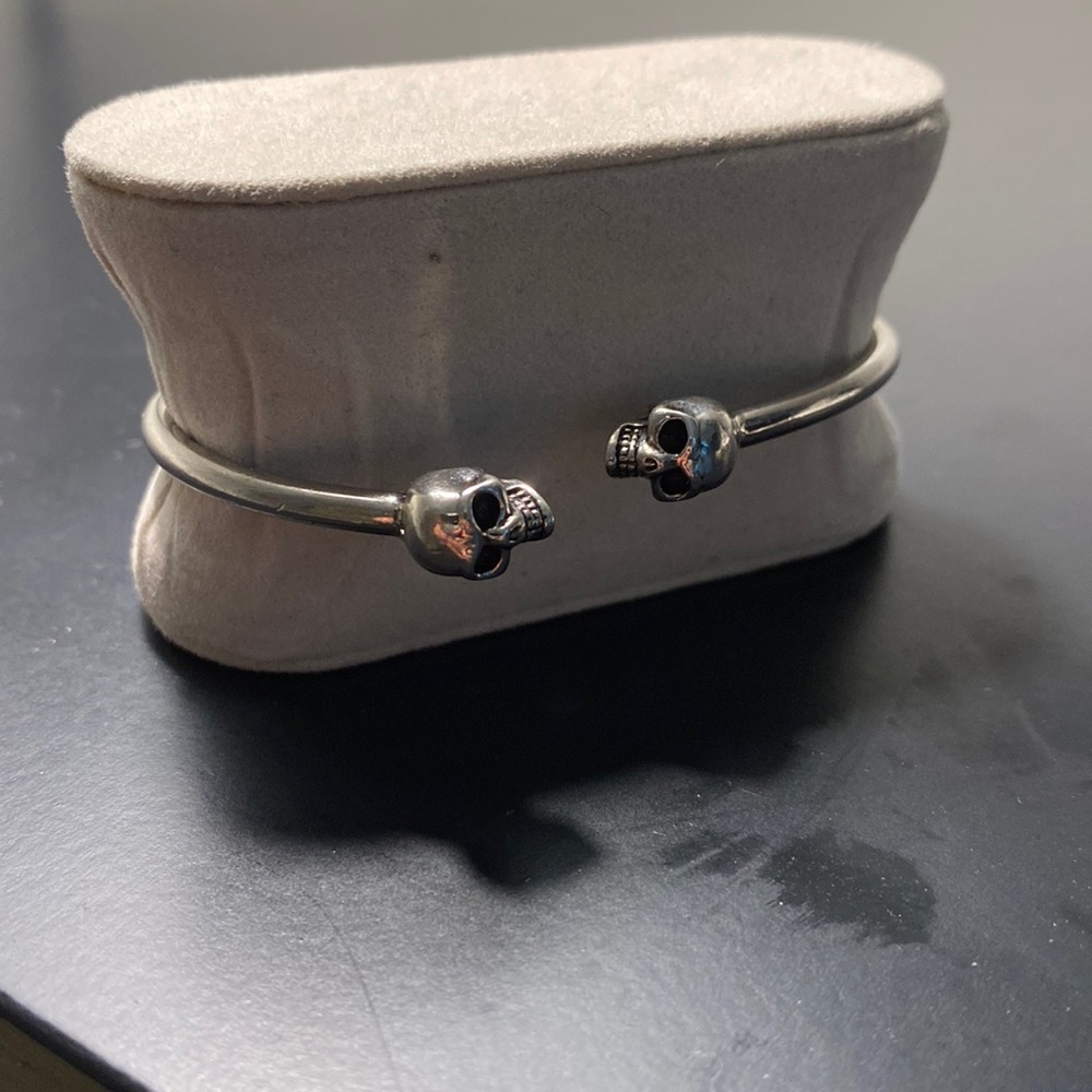 Alexander McQueen skull bracelet